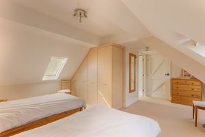 Photo 18- click for photo gallery